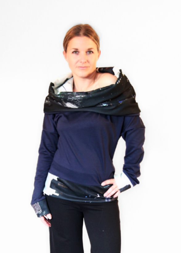 Haut marine imprimé ville 60$